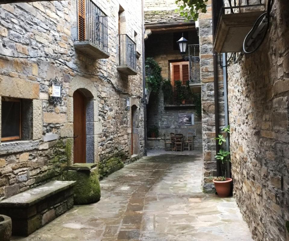 Гостьовий будинок Casa Encuentra, En El Pirineo Al Lado De Ainsa El Pueyo de Araguas Екстер'єр фото