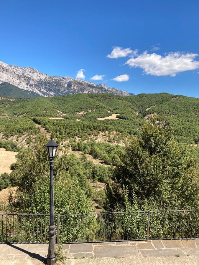 Гостьовий будинок Casa Encuentra, En El Pirineo Al Lado De Ainsa El Pueyo de Araguas Екстер'єр фото