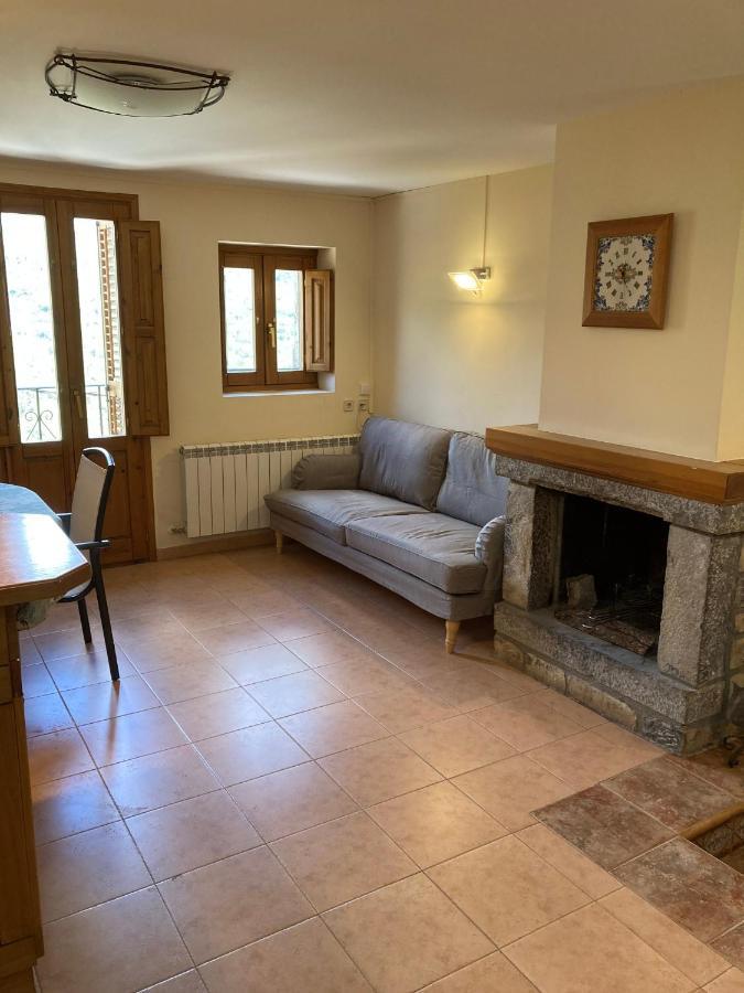 Гостьовий будинок Casa Encuentra, En El Pirineo Al Lado De Ainsa El Pueyo de Araguas Екстер'єр фото