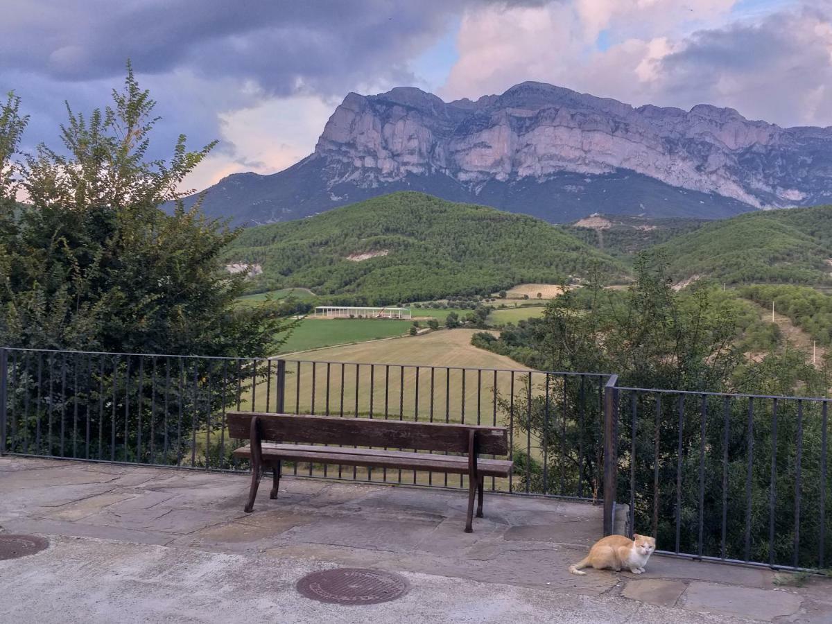Гостьовий будинок Casa Encuentra, En El Pirineo Al Lado De Ainsa El Pueyo de Araguas Екстер'єр фото